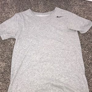 Nike T-shirt
